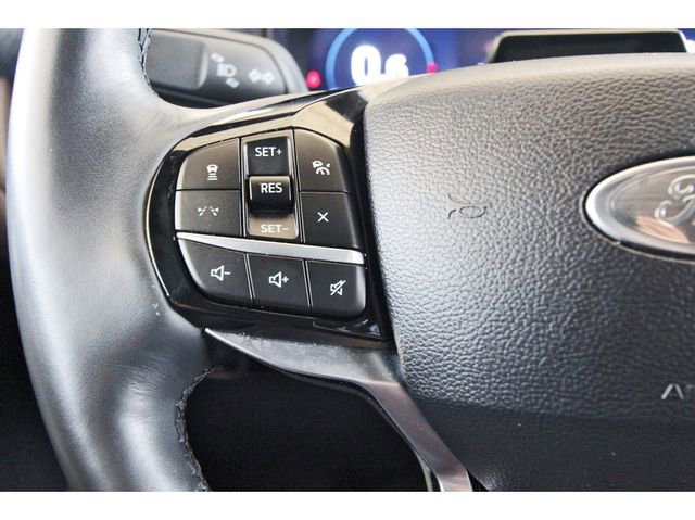 Used 2025 Ford Explorer Platinum w/ Ultimate Package AWD/4WD image 18
