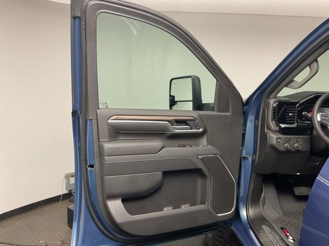 New 2026 Chevrolet Silverado 2500 LT w/ Trail Boss Package image 9