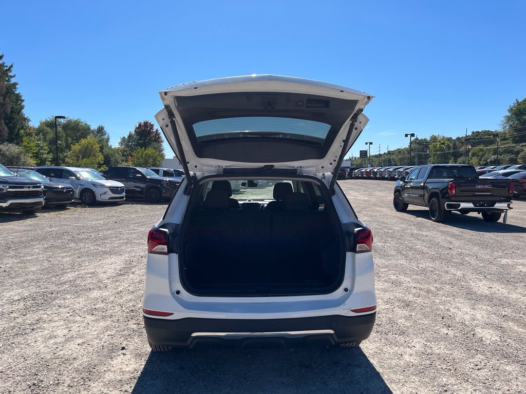 Used 2022 Chevrolet Equinox LT FWD image 8