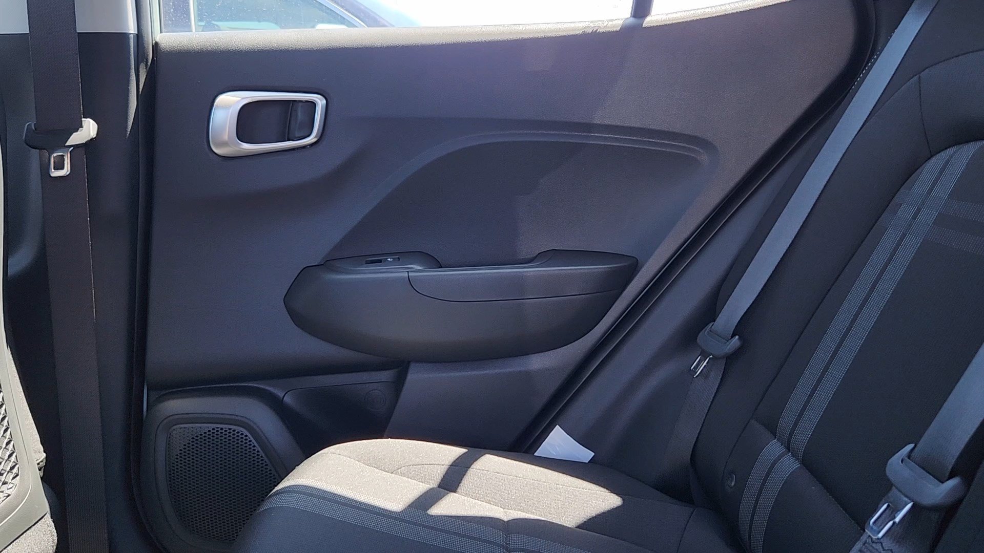 New 2026 Hyundai Venue SEL FWD image 15