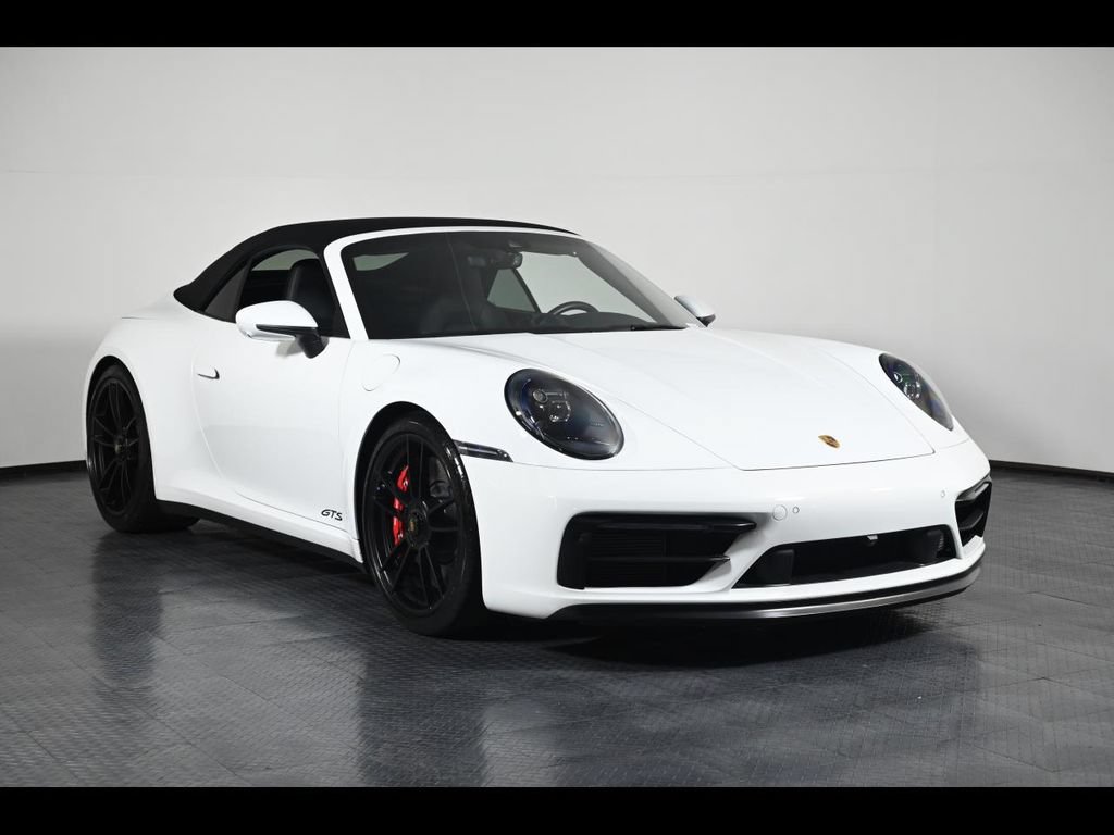 Certified 2023 Porsche 911 Carrera GTS RWD image 9