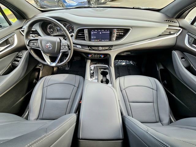 Used 2024 Buick Enclave Essence w/ Experience Buick Package AWD/4WD image 28