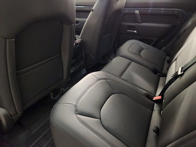 New 2026 Land Rover Defender 110 S image 28