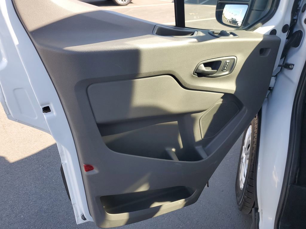 Used 2023 Ford Transit 350 XLT image 18