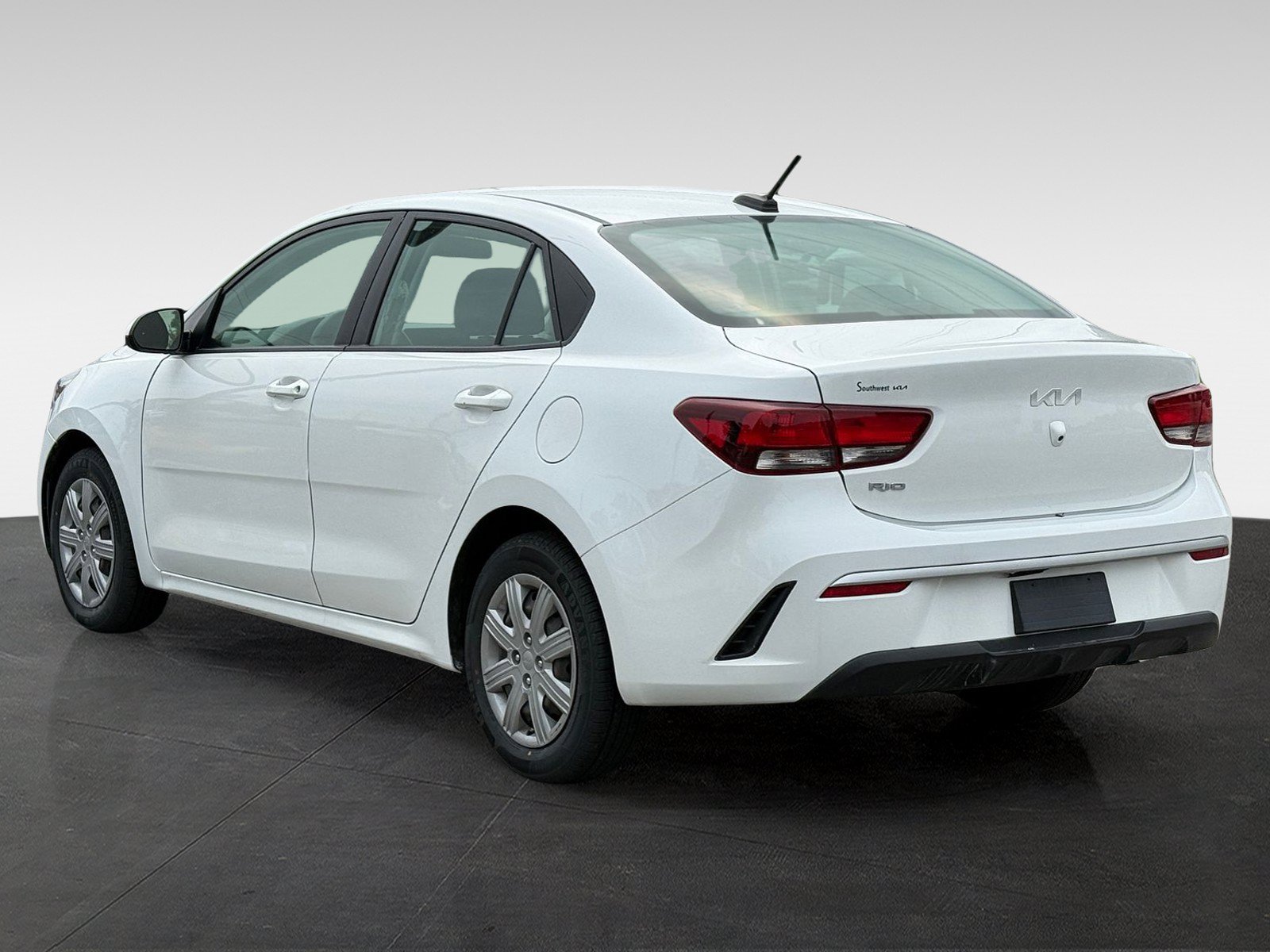 Used 2023 Kia Rio LX FWD image 7