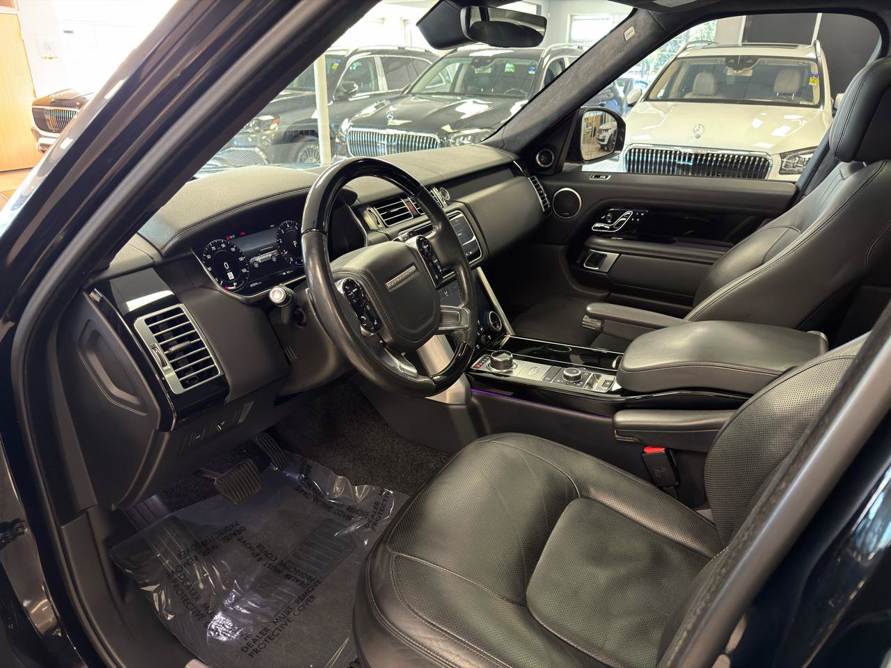 Used 2019 Land Rover Range Rover HSE AWD/4WD image 6