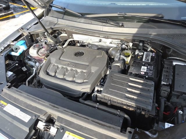 Used 2022 Volkswagen Tiguan SE image 27