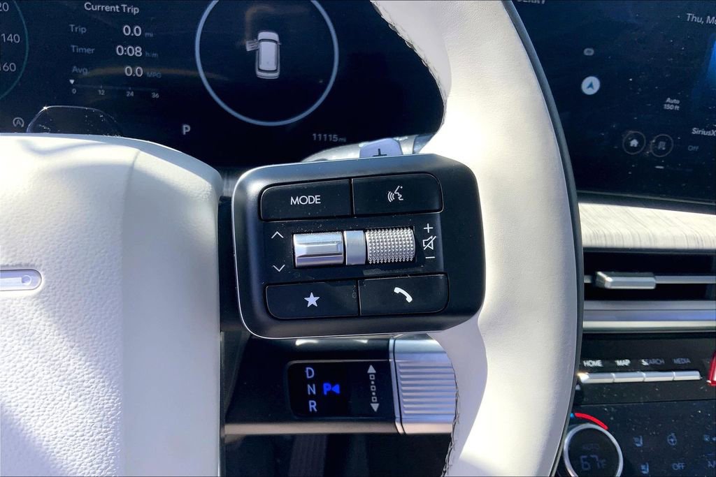 Used 2025 Hyundai Santa Fe Calligraphy image 13