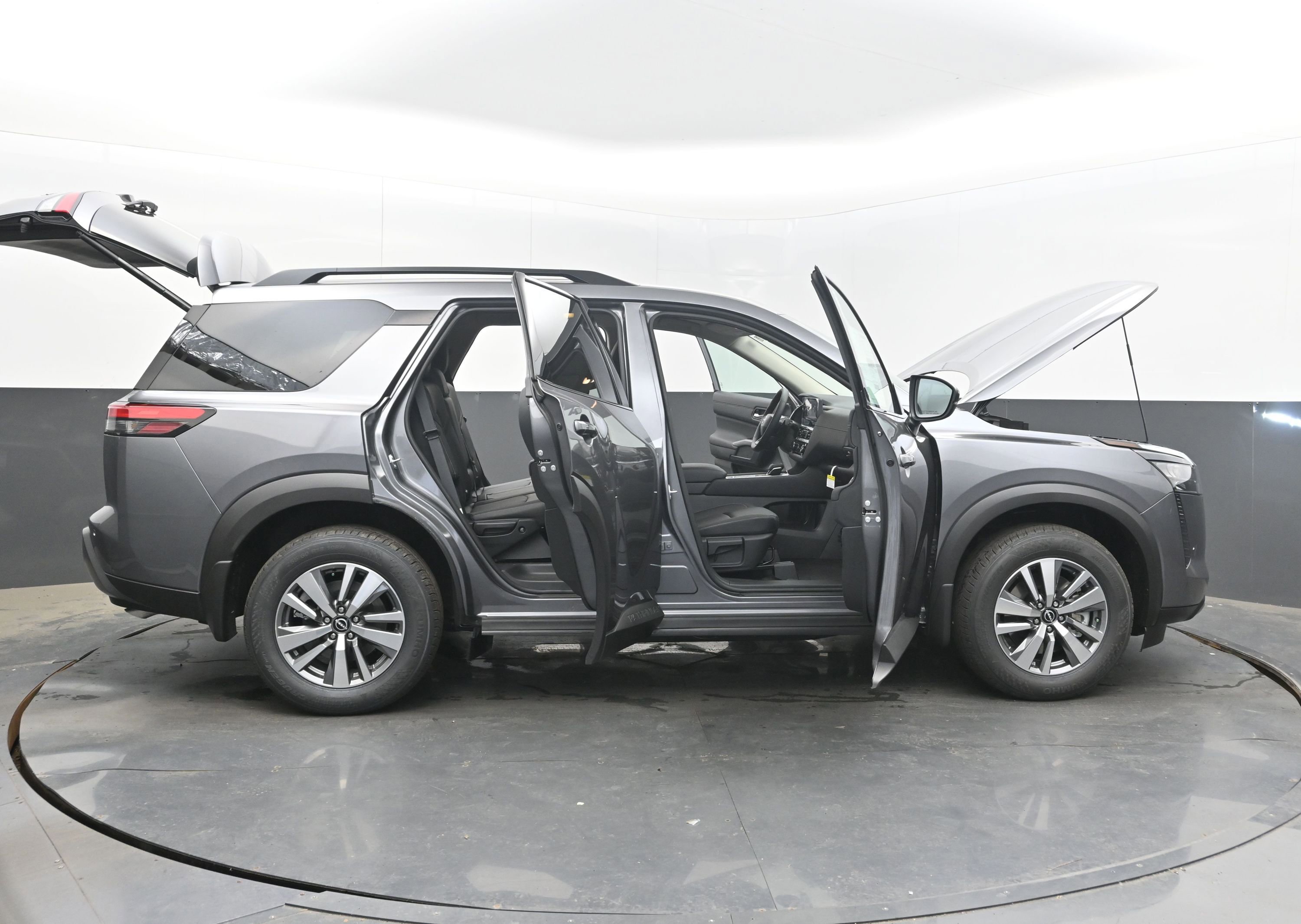 New 2026 Nissan Pathfinder SL FWD image 46