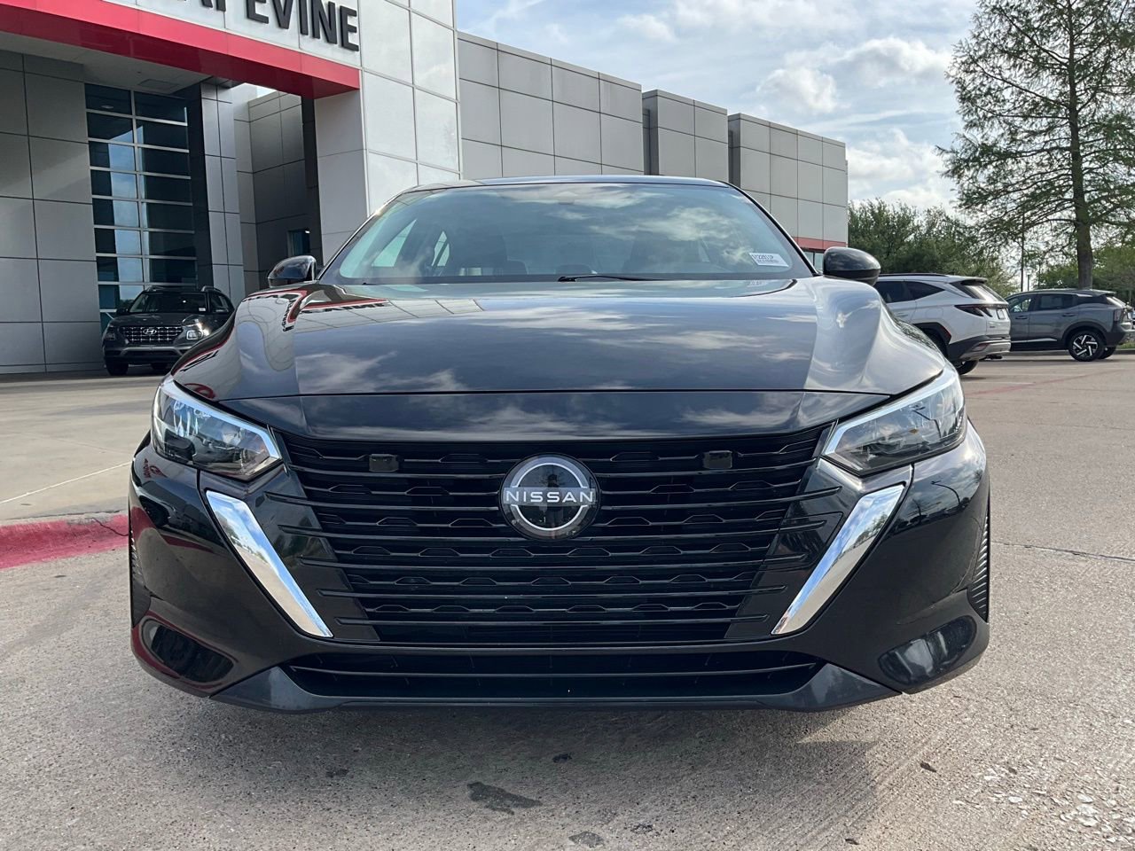 Used 2025 Nissan Sentra S image 3