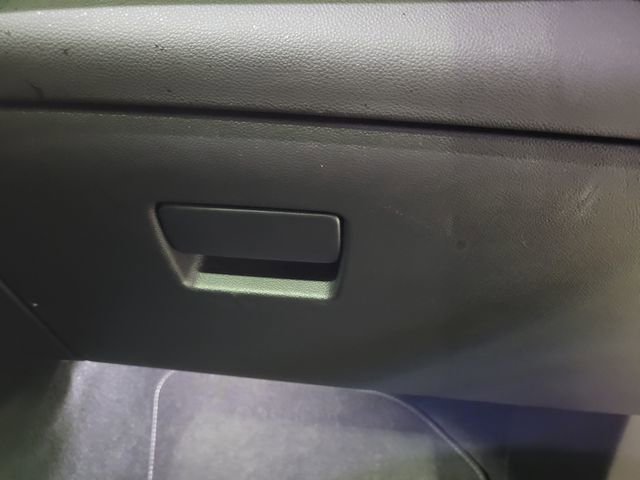 Used 2021 Buick Envision Essence w/ Sport Touring Package image 58