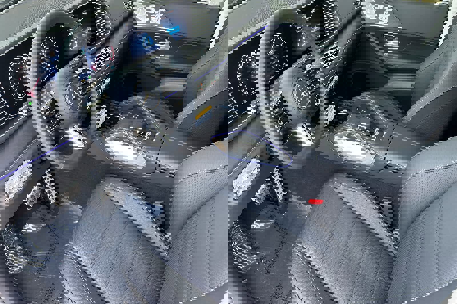 Certified 2025 Mercedes-Benz GLS 450 4MATIC image 9