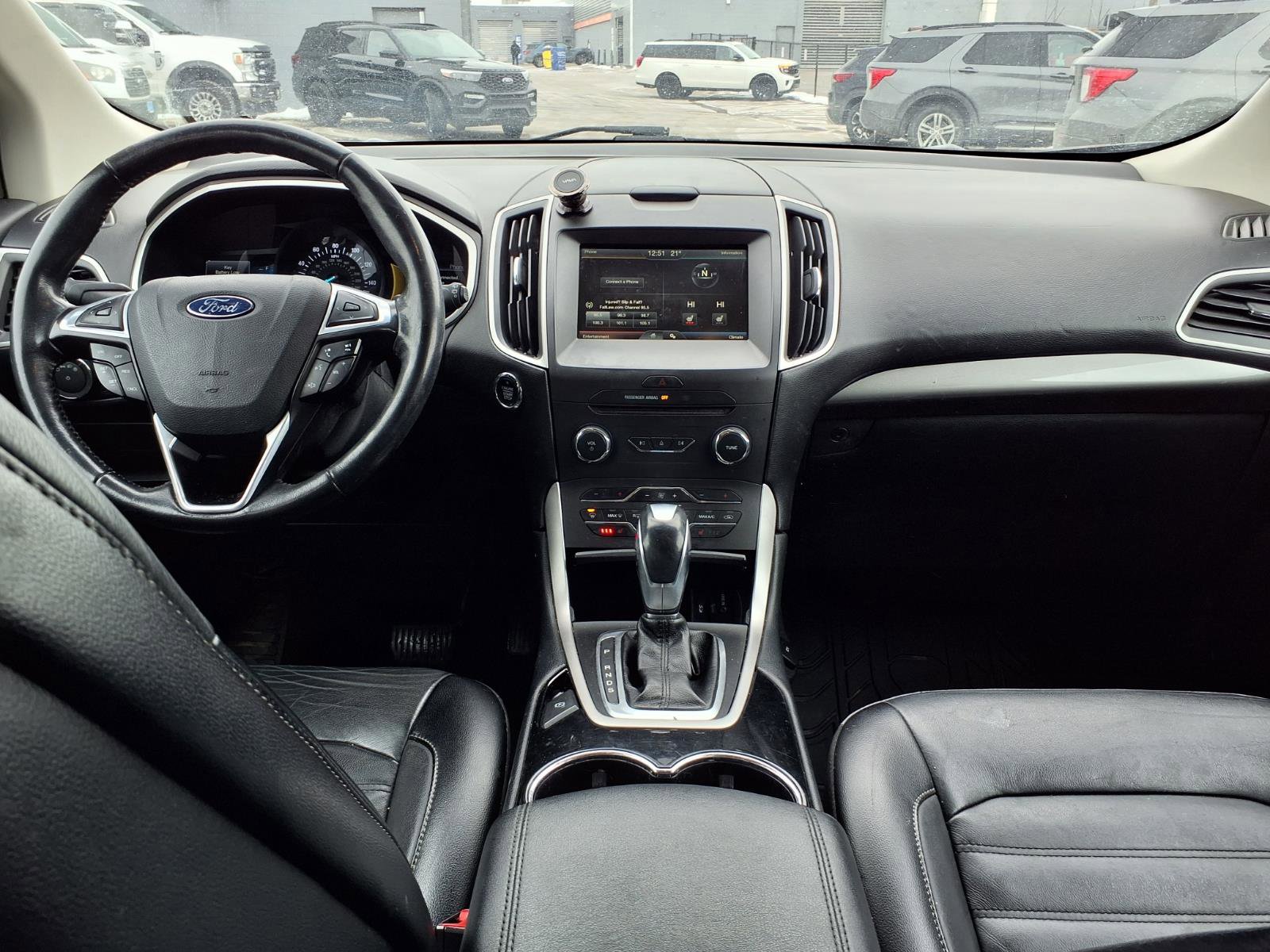 Used 2015 Ford Edge SEL w/ Equipment Group 201A image 9