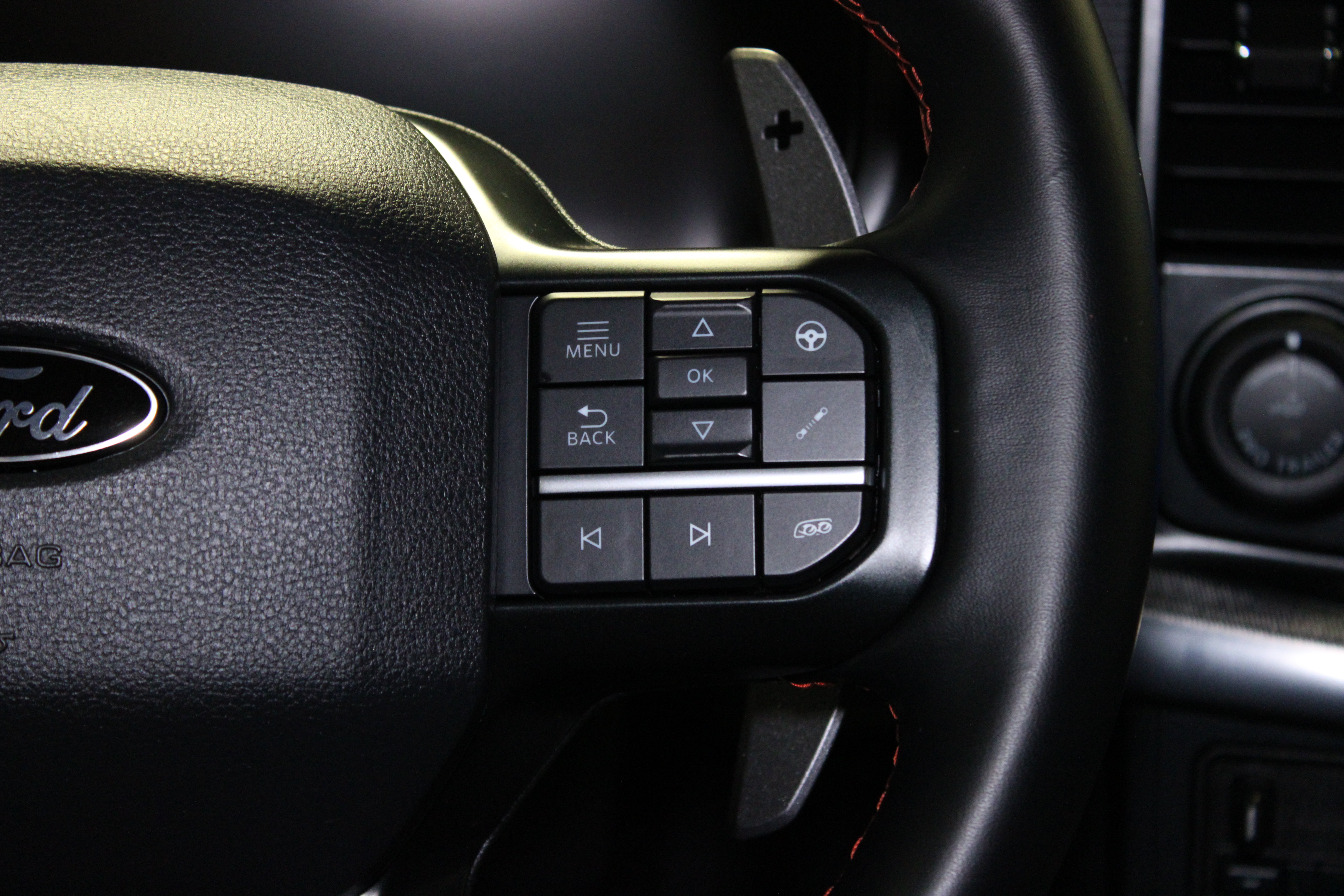 Used 2025 Ford F150 Raptor AWD/4WD image 24