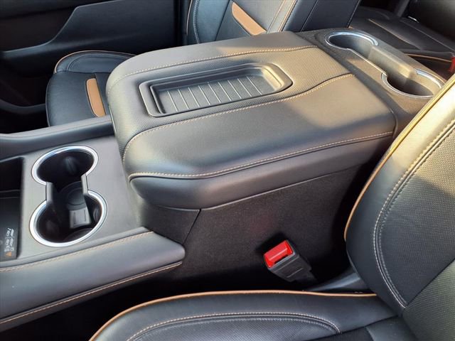 Used 2021 GMC Yukon AT4 w/ AT4 Premium Plus Package image 59