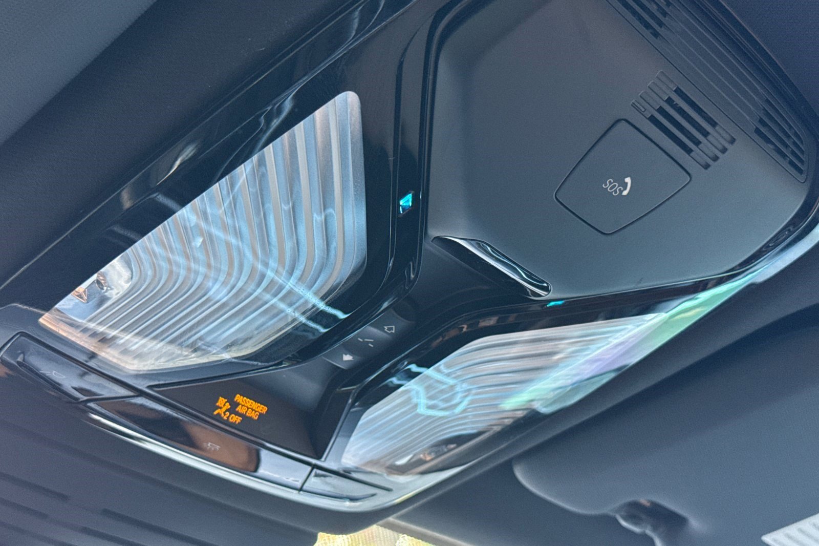 Certified 2024 BMW X5 xDrive50e w/ Premium Package image 22