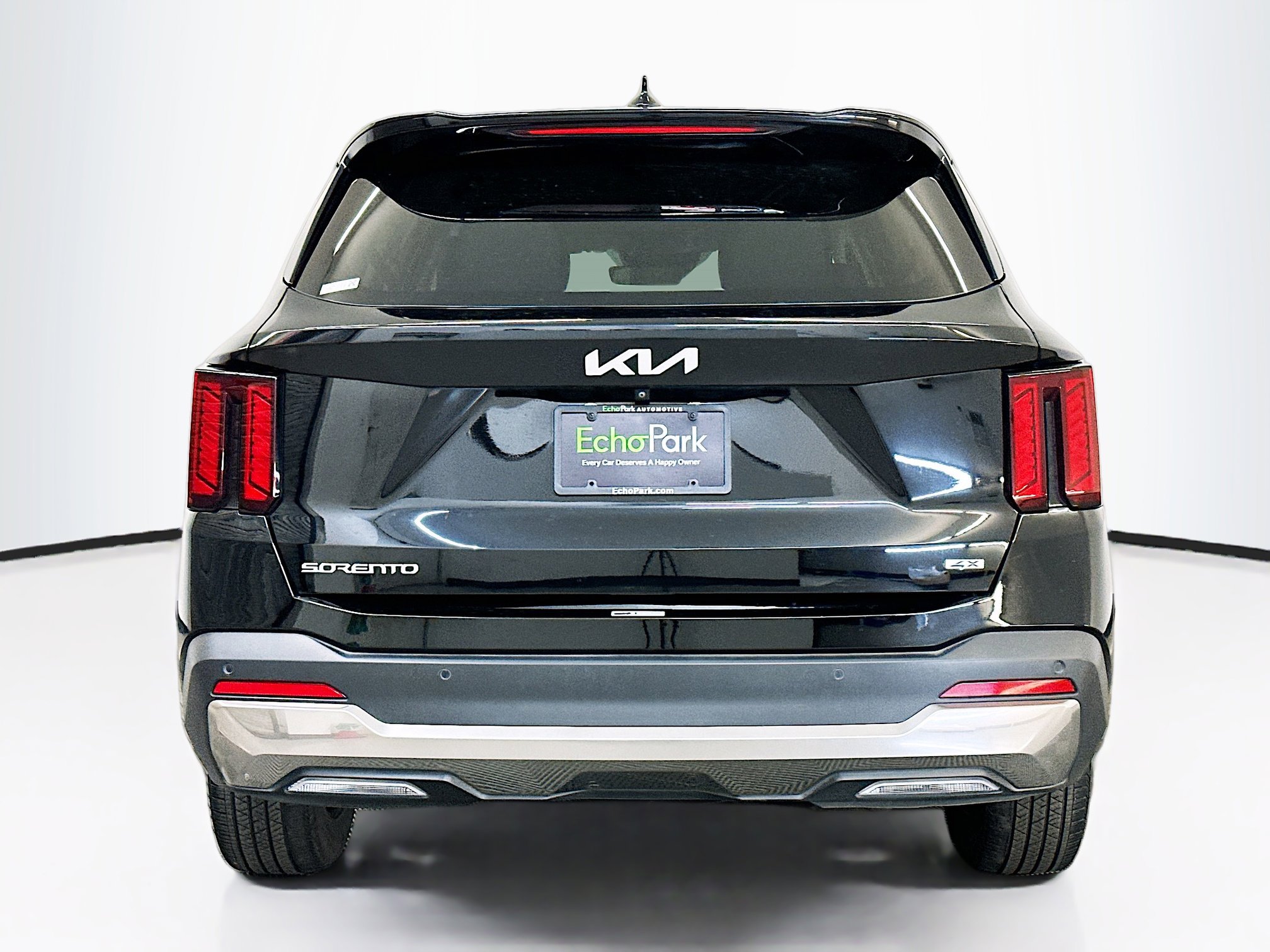 Used 2024 Kia Sorento S image 7