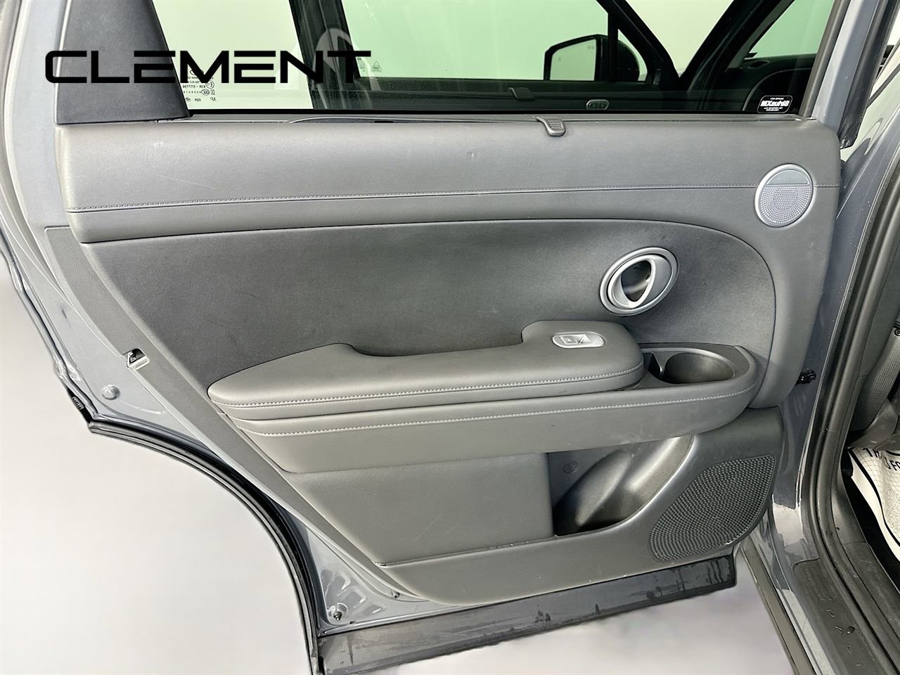 Used 2026 Hyundai Palisade Limited image 32