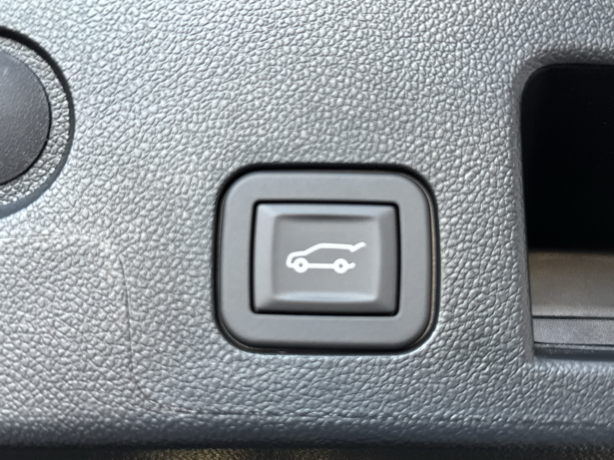 New 2027 Chevrolet Equinox RS w/ Convenience Package III AWD/4WD image 21