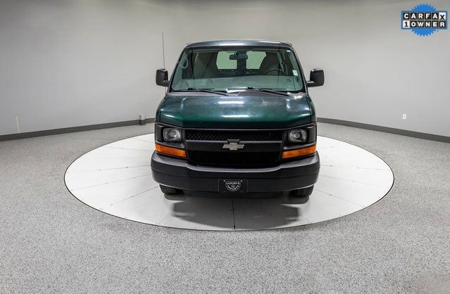 Used 2015 Chevrolet Express 2500 image 22