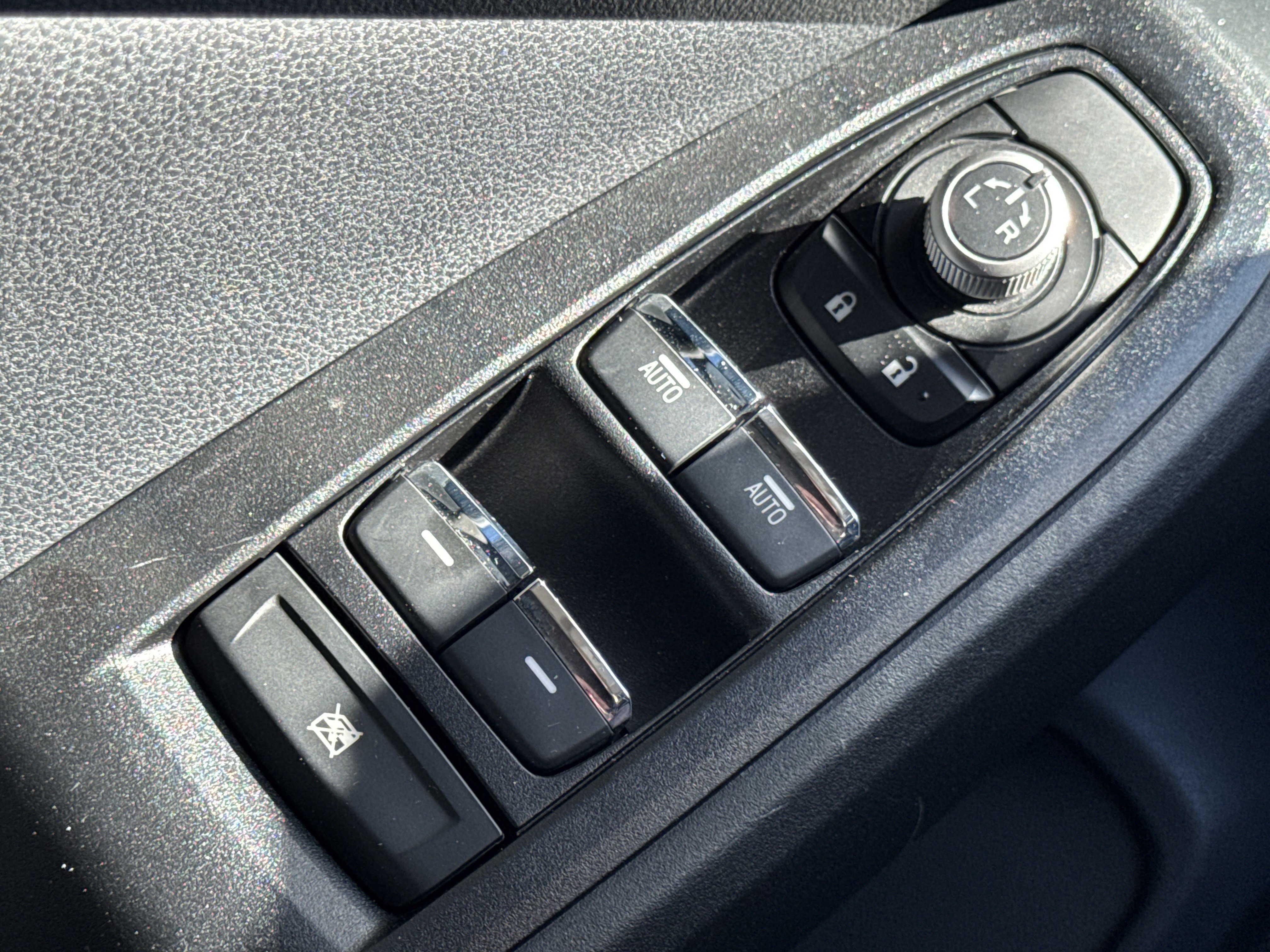 Certified 2025 Subaru Crosstrek 2.5i Limited w/ Popular Package #3A image 23