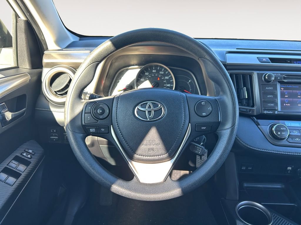 Used 2015 Toyota RAV4 XLE image 14