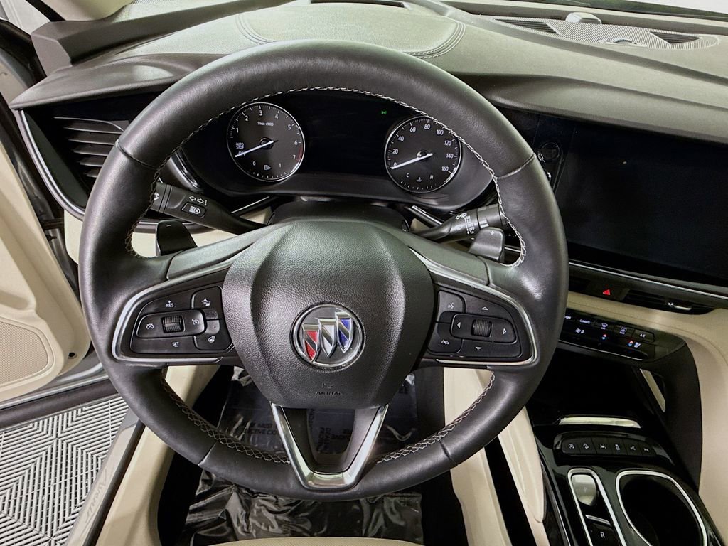 Used 2023 Buick Envision Avenir image 22