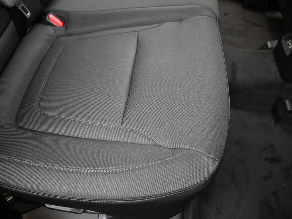 New 2026 Hyundai Tucson Blue SE image 16