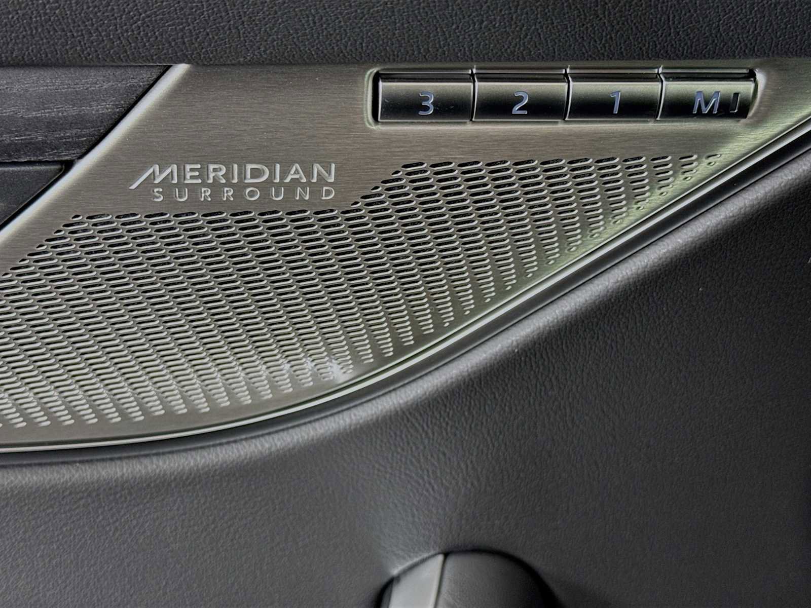 New 2026 Jaguar F-PACE R-Dynamic S AWD/4WD image 18