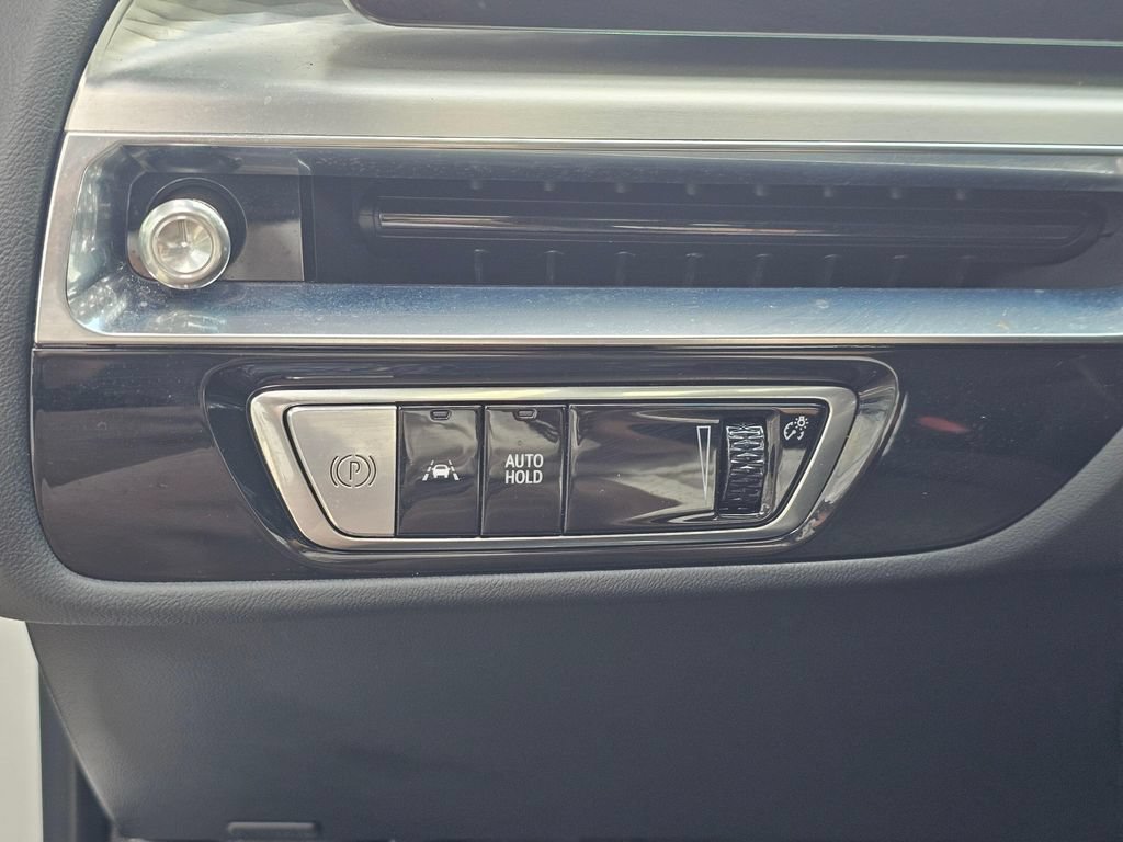Certified 2024 Cadillac Lyriq Sport AWD/4WD image 23