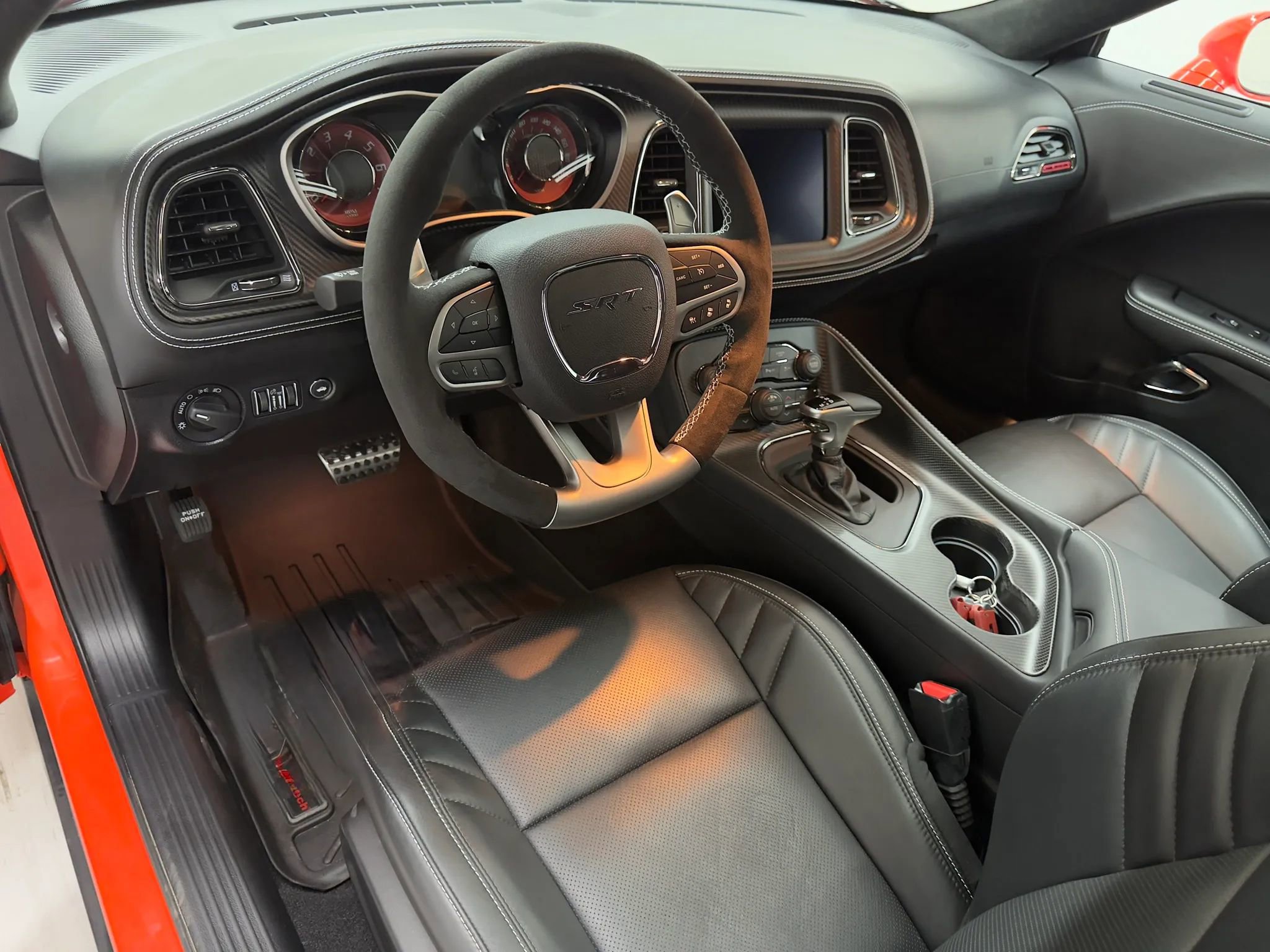 Used 2023 Dodge Challenger SRT Hellcat image 2