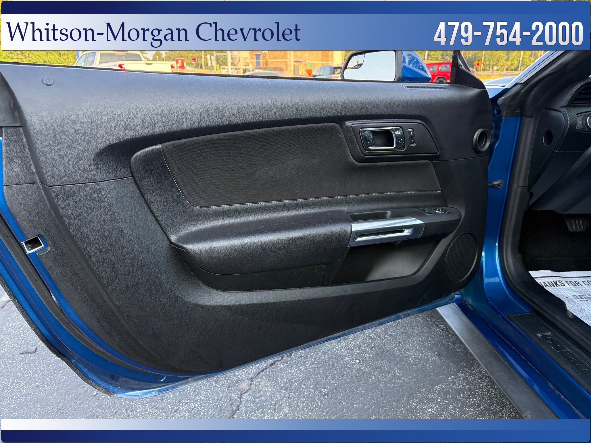 Used 2017 Ford Mustang Coupe RWD image 11