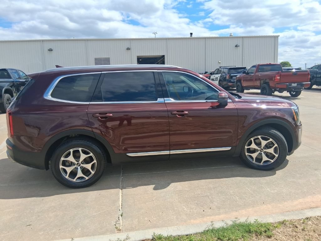 Used 2021 Kia Telluride EX w/ Towing Package AWD/4WD image 6