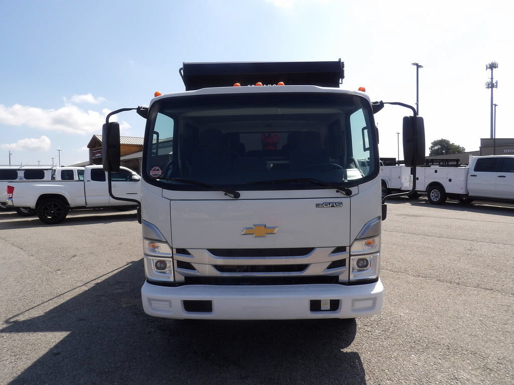Used 2024 Chevrolet Low Cab Forward RWD image 12