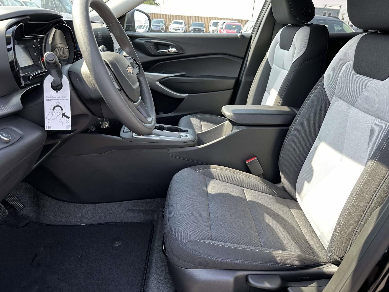 New 2026 Chevrolet Trax LS w/ Driver Confidence Package image 21