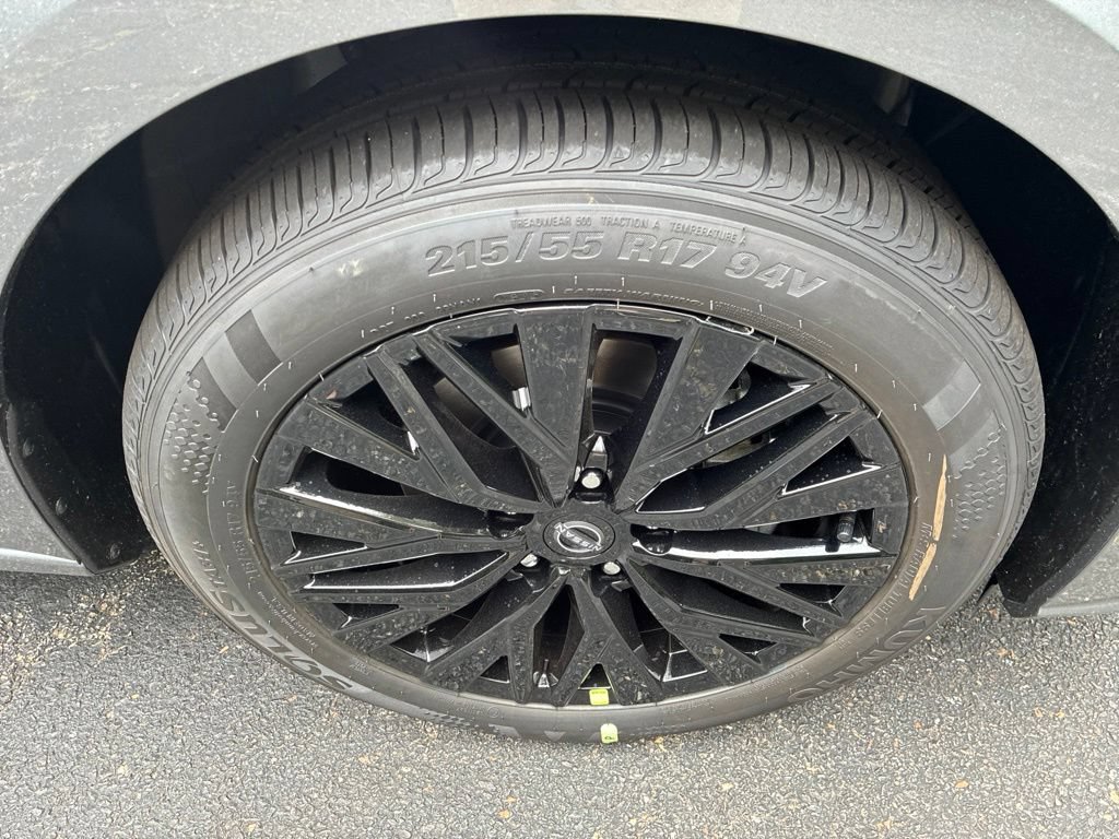 New 2026 Nissan Altima 2.5 SV AWD/4WD image 9