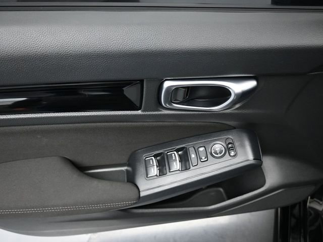 Used 2025 Honda Civic Sport image 23