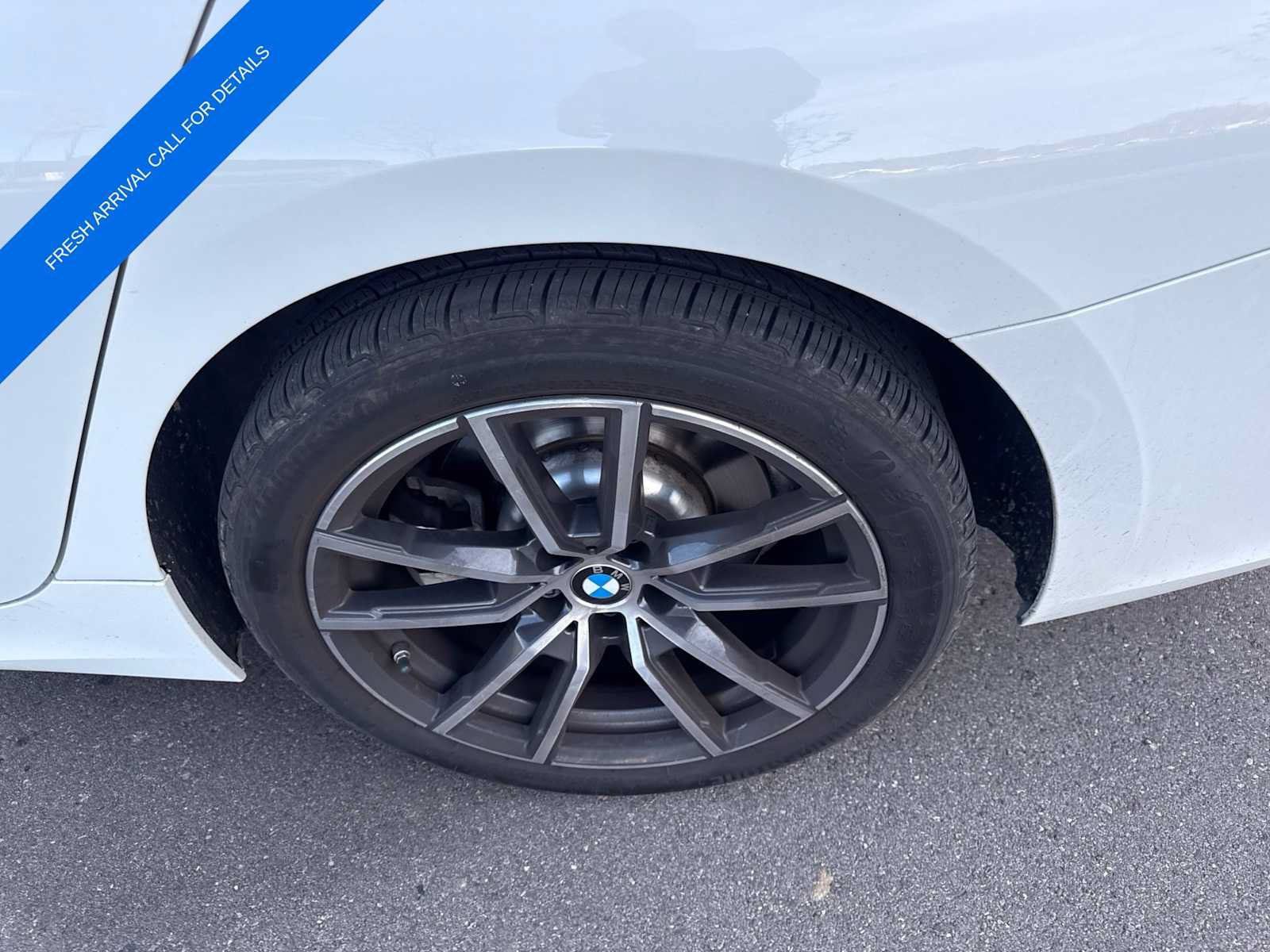 Used 2020 BMW 330i xDrive Sedan w/ Convenience Package AWD/4WD image 11