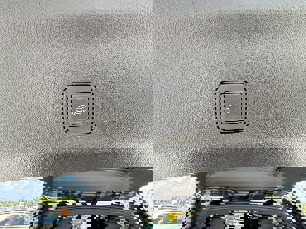 Certified 2024 Chevrolet Tahoe Z71 w/ Z71 Off-Road Package image 13