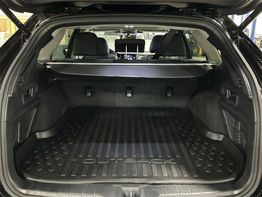 Certified 2023 Subaru Outback Onyx Edition image 27