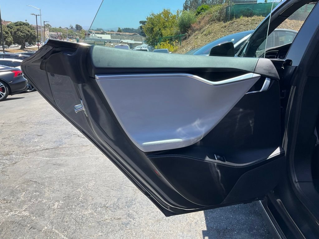 Used 2016 Tesla Model S 75D AWD/4WD image 40