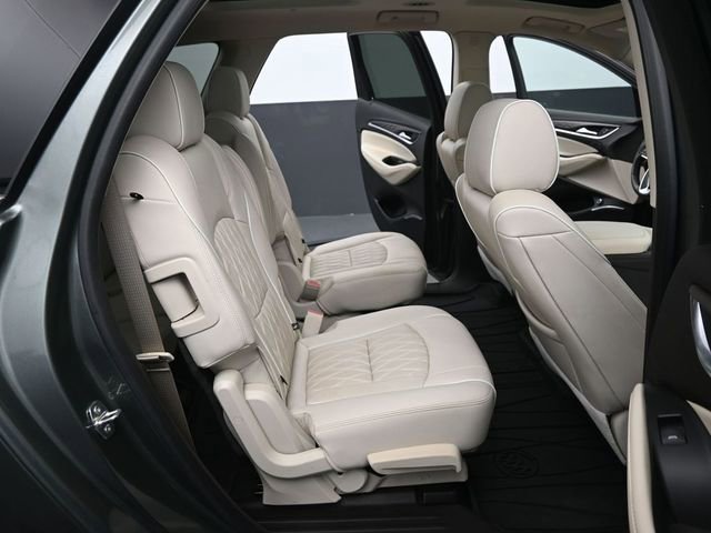Used 2023 Buick Enclave Avenir w/ Avenir Technology Package image 17