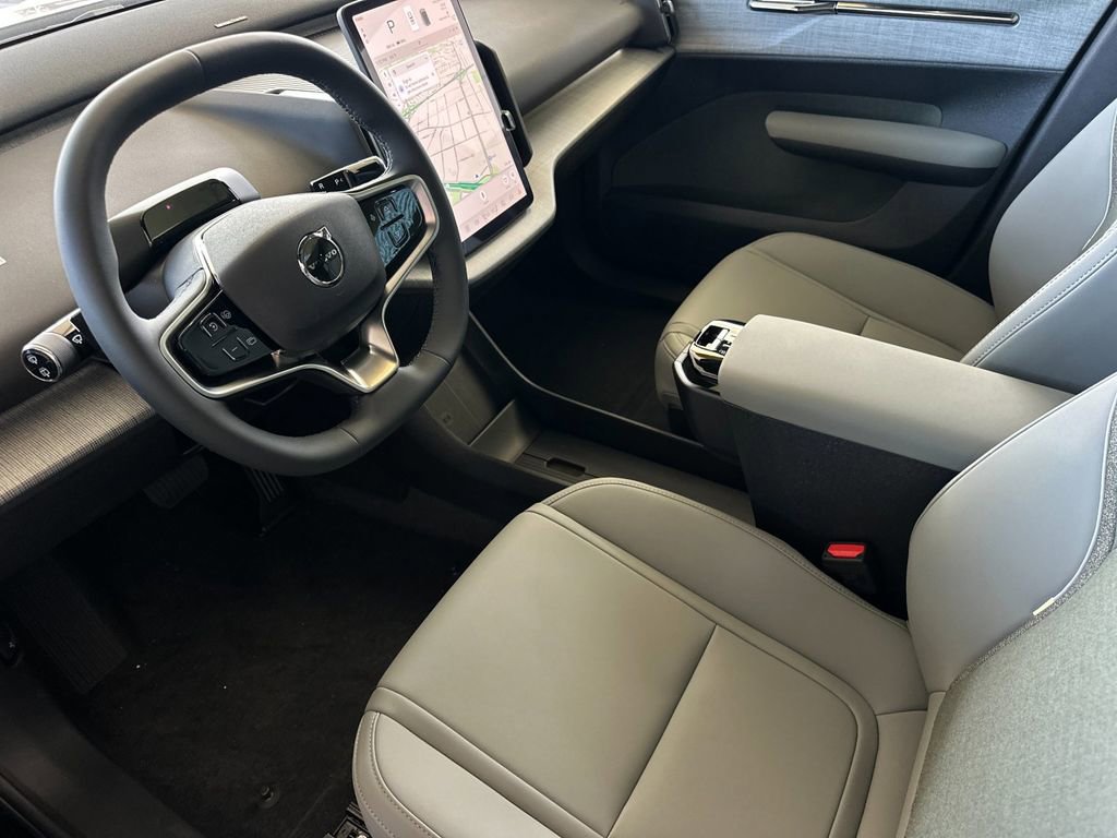 New 2026 Volvo EX30 Plus w/ Climate Package AWD/4WD image 9