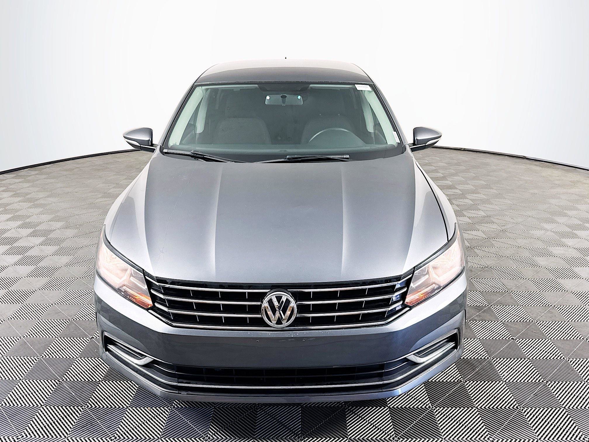 Used 2016 Volkswagen Passat 1.8T S video 2