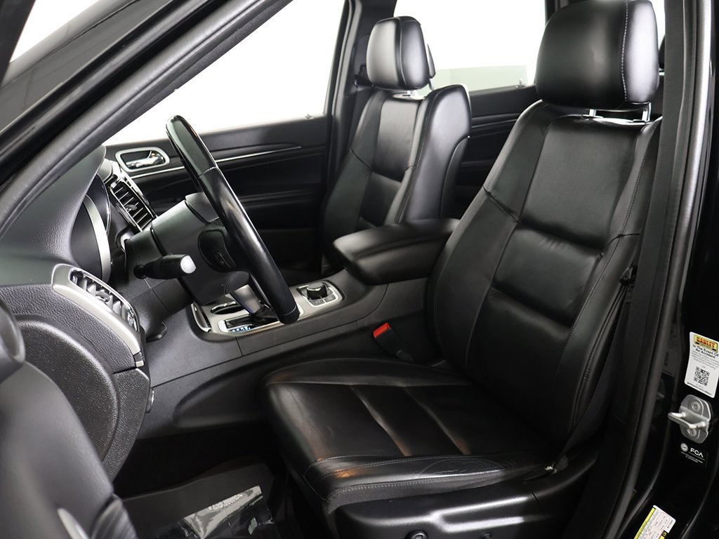 Used 2021 Jeep Grand Cherokee Limited image 30