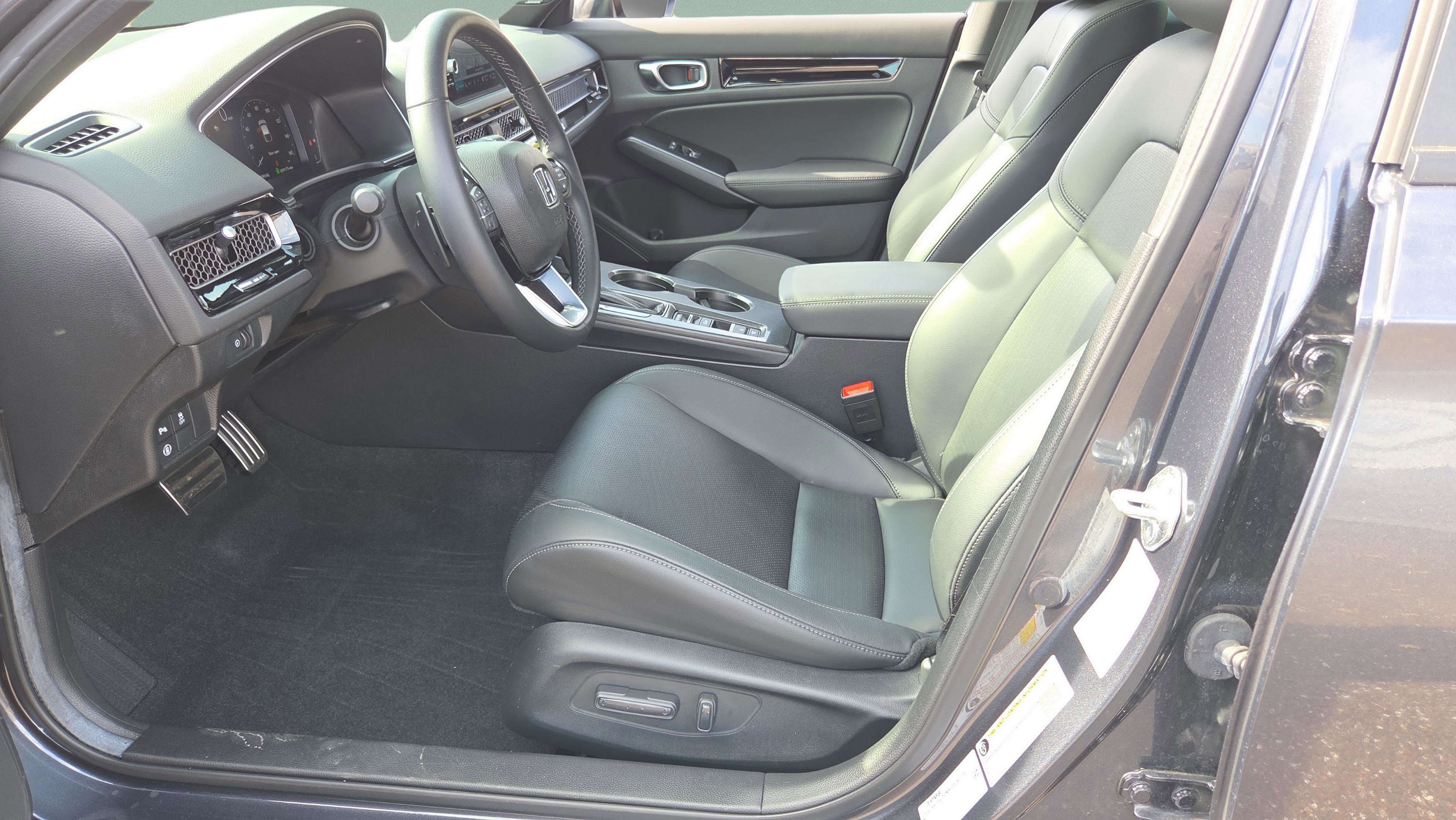 Certified 2024 Honda Civic Sport Touring image 12