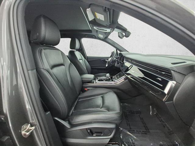 Used 2025 Audi Q7 3.0T Premium Plus AWD/4WD image 25