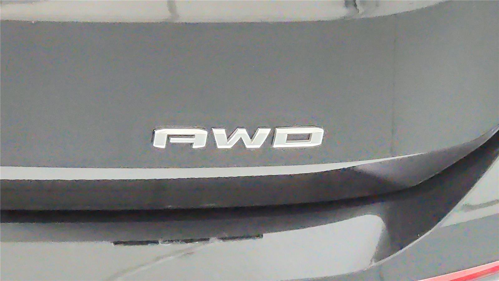 Used 2022 GMC Terrain SLT image 26