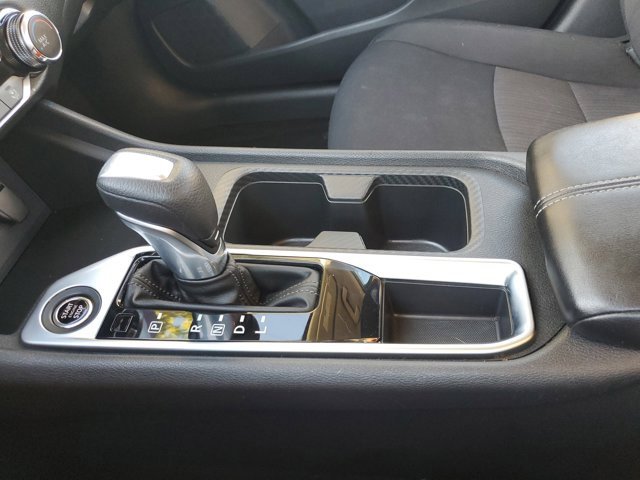 Certified 2022 Nissan Sentra SV w/ Trunk Package image 33