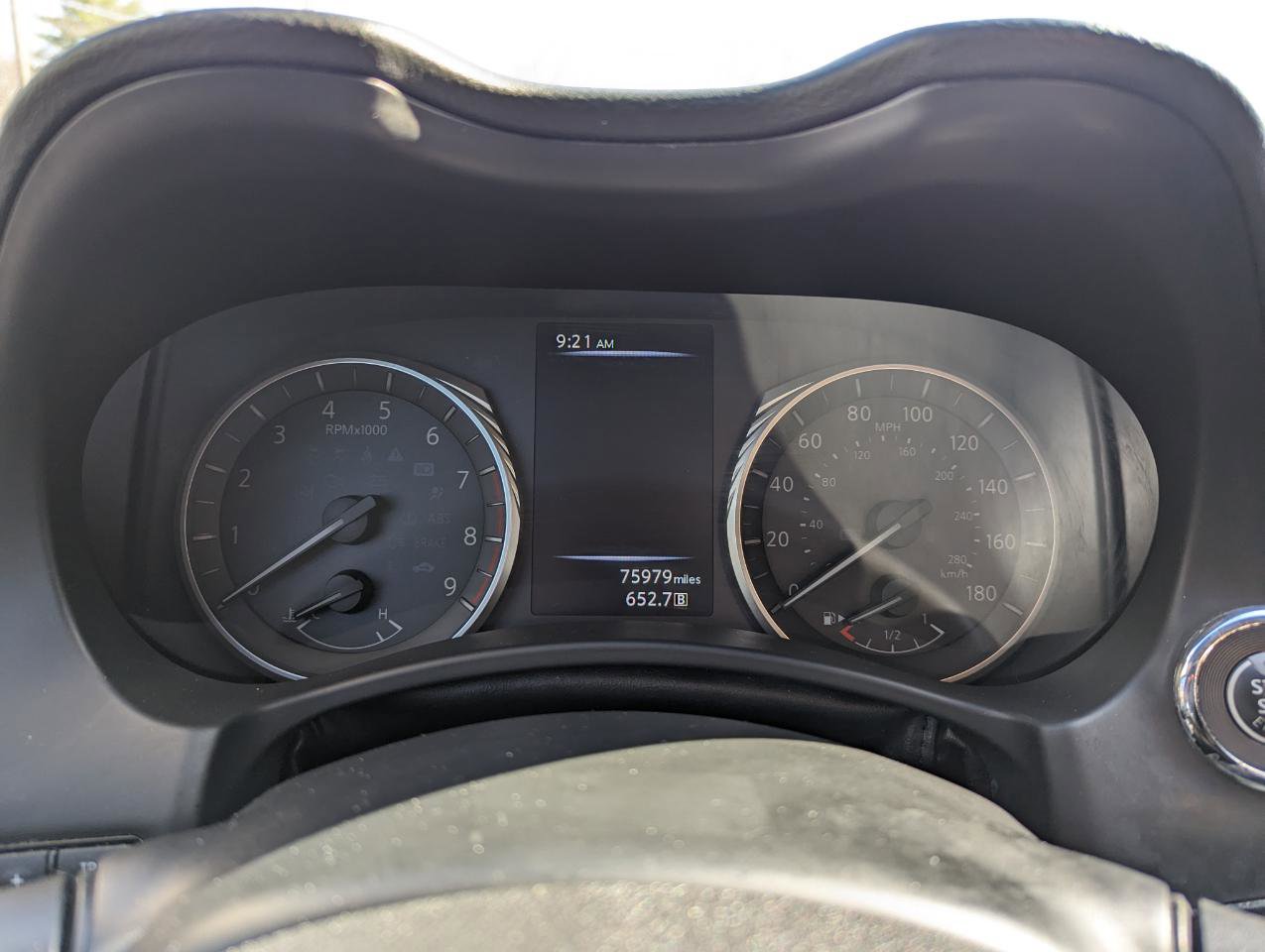 Used 2019 INFINITI Q50 Luxe w/ Essential Package (3.0T Luxe) AWD/4WD image 4
